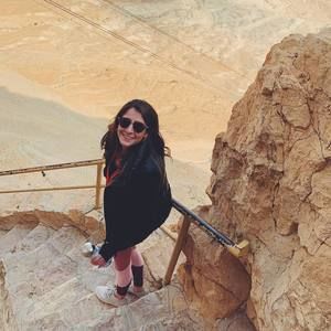 Meet your Posher, Jessica